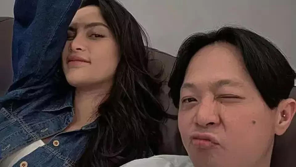 Erica Carlina Balikan Bravy Erica Carlina Balikan Bravy