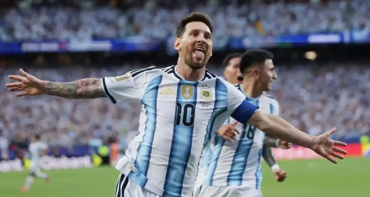 Messi Hattrick ke Gawang Aljazair, Argentina Menggila di Penyisihan Grup